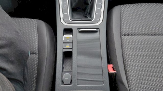 VW Passat Variant 1,6 TDI u odličnom stanju!