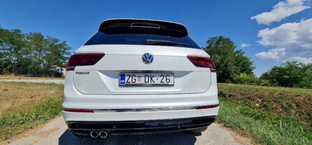 ☆ VW Tiguan 2,0 TDI R line ☆ 109.910 km ☆ V
