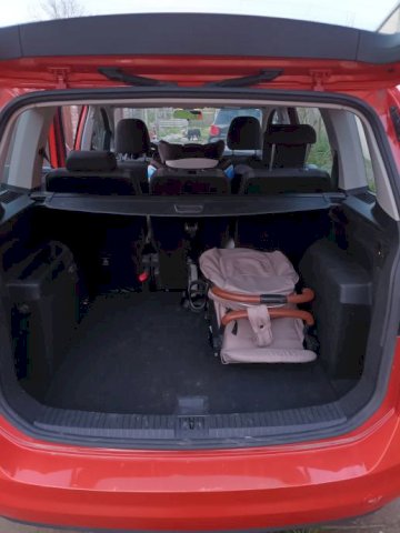 VW Touran 1,6 TDI DSG