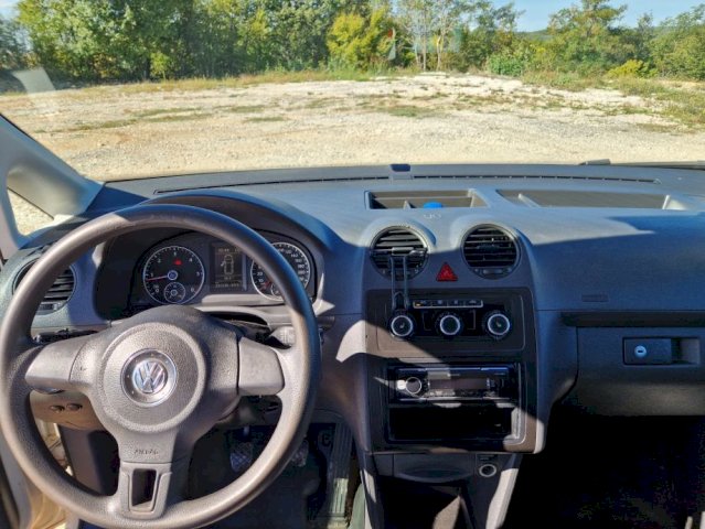Volkswagen Caddy Maxi 1,6 TDI, 2012 god.