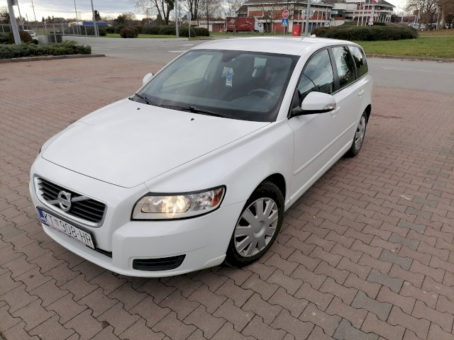 Volvo v 50