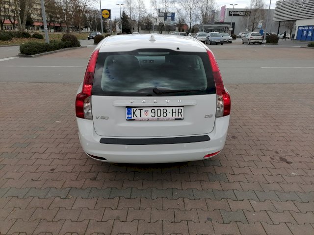 Volvo v 50