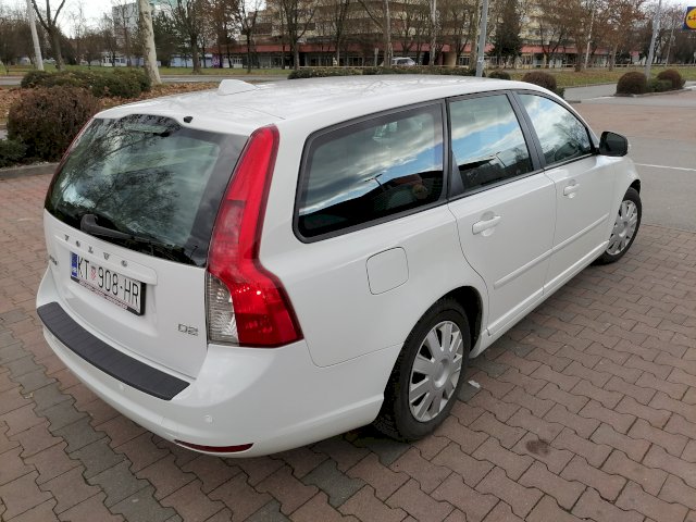 Volvo v 50