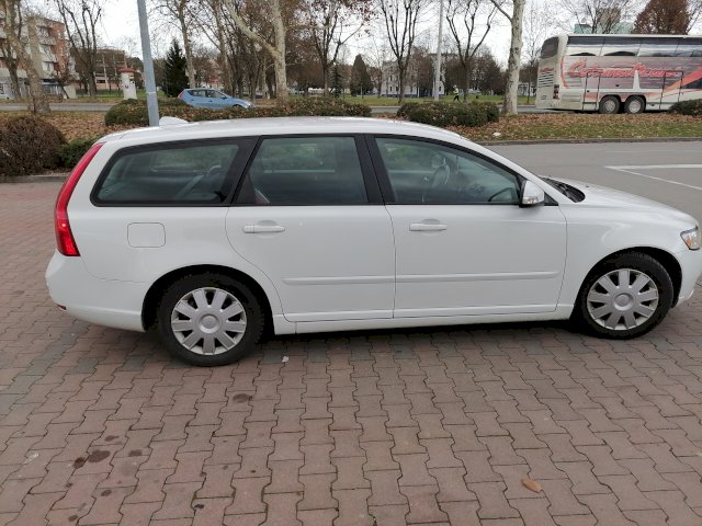 Volvo v 50