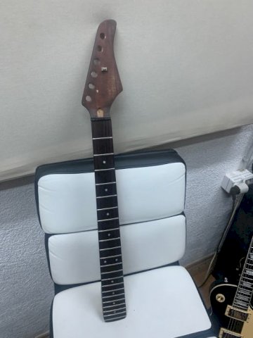 Vrat za Stratocaster