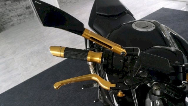 YAMAHA Motor,Co-LTD,Crna,Benzin