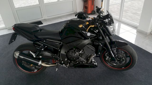 YAMAHA Motor,Co-LTD,Crna,Benzin