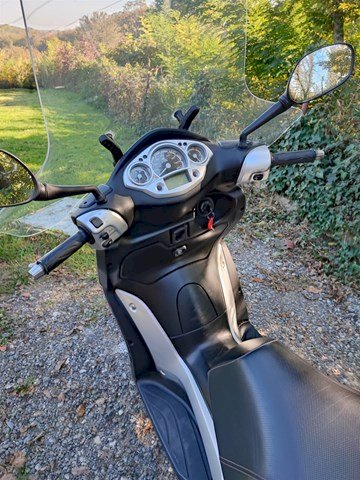 YAMAHA X-CITY 250