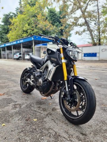 Yamaha MT09 849