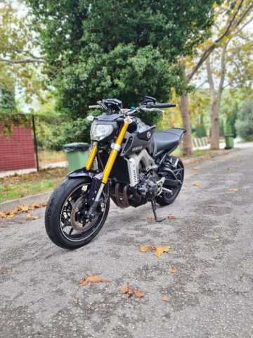 Yamaha MT09 849