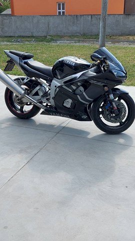 Yamaha R6