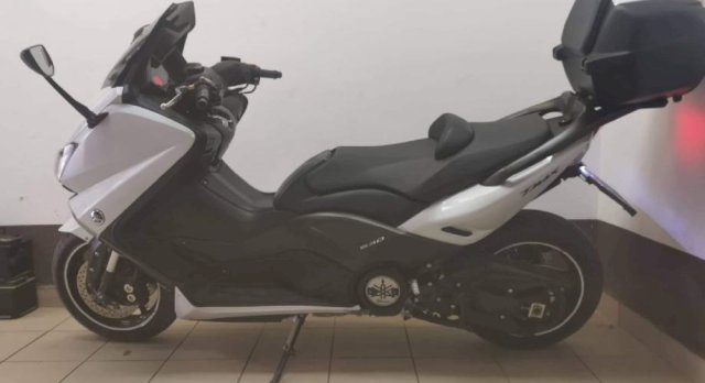 Yamaha Tmax 530, 2015 god.
