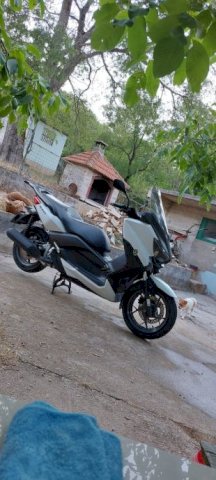 Yamaha X MAX 250 cm3, 2014 god.