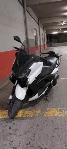 Yamaha X MAX 250 cm3, 2014 god.