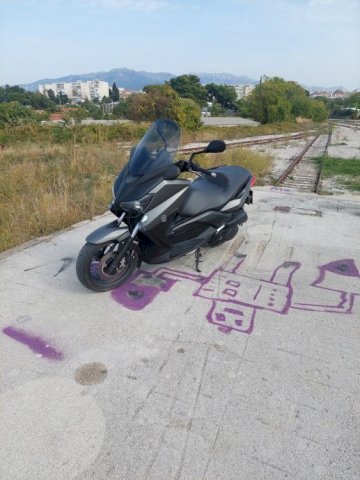 Yamaha X-max 2016 125 cm3