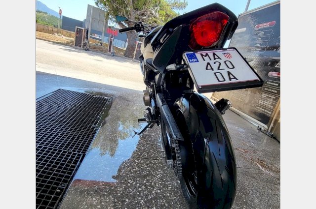 Yamaha xj6n full leo vince