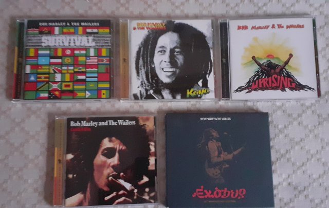 Zbirka glazbenih cd-a