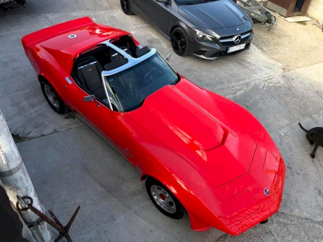 CHEVROLET CORVETTE STINGRAY