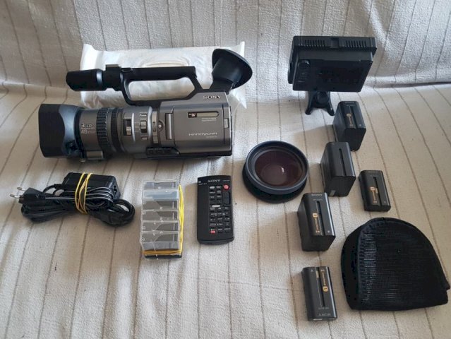 SONY DCR-VX 2100 e pal