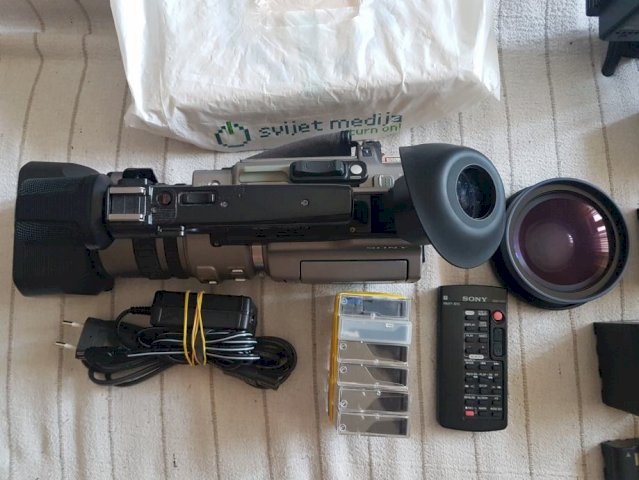 SONY DCR-VX 2100 e pal