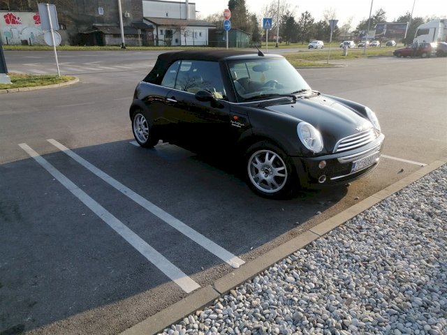 MINI Cabrio 1.6.i.. MOGUĆA ZAMJENA