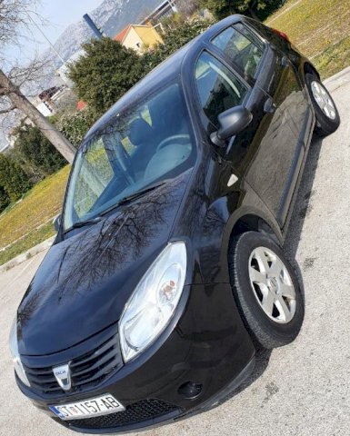 Dacia Sandero 1.2 16V