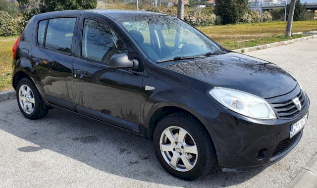 Dacia Sandero 1.2 16V