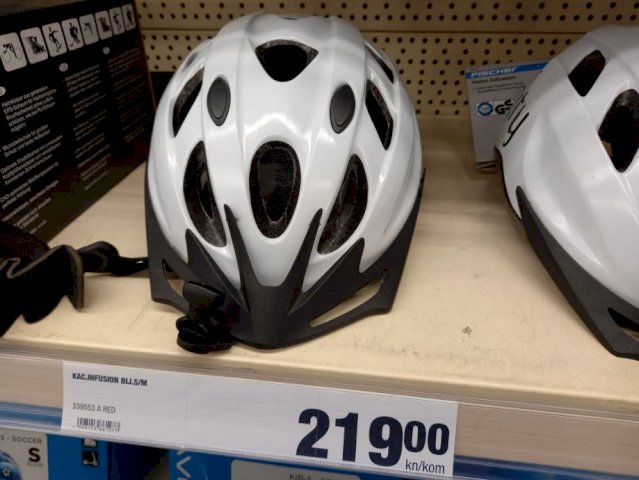 Kaciga za bicikl - većih dimenzija