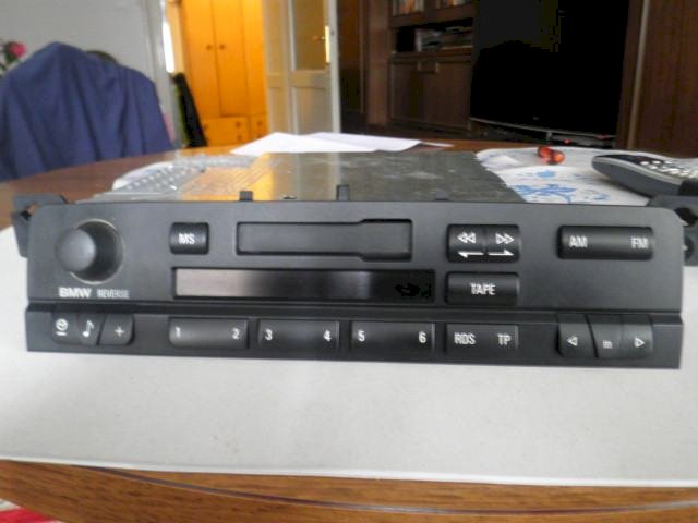 Radiokazetofon za bmw E46