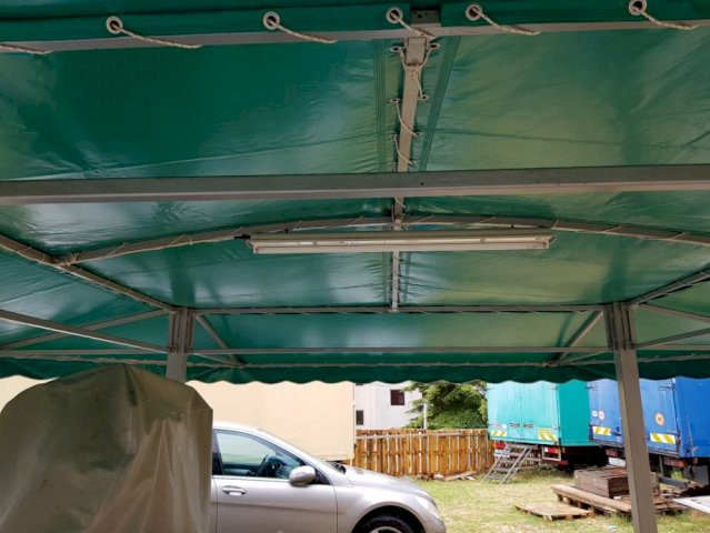 Nadstrešnica za aparate za zabavu