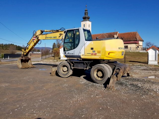Bager New Holland MH5.5
