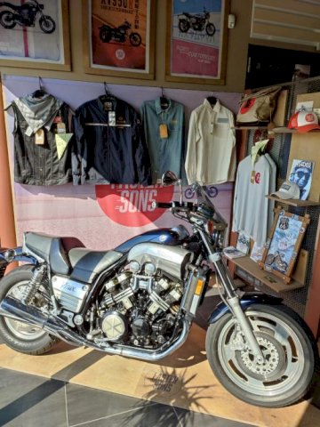 Yamaha Vmax 1200 1189 cm3, 1991 god.