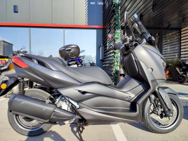 Yamaha Xmax 300 292 cm3, 2022 god.