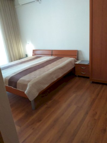 Zamjena stana Hvar/sj.Jadran-Istra ili prodaja