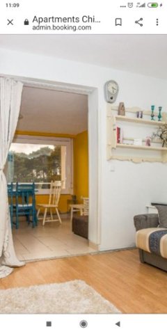 apartman u kući na rabu sa prekrasnim pogledom