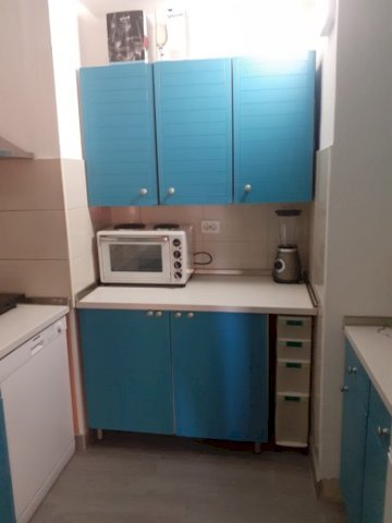 apartman u kući na rabu sa prekrasnim pogledom