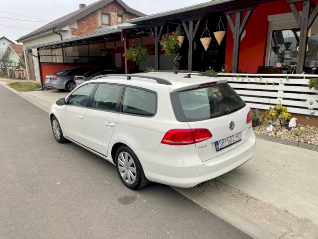 VW Passat 1,6 TDI BLUEMOTION
