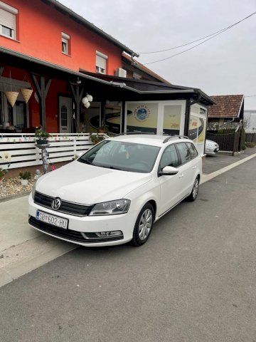 VW Passat 1,6 TDI BLUEMOTION