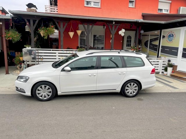VW Passat 1,6 TDI BLUEMOTION