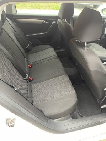 VW Passat 1,6 TDI BLUEMOTION