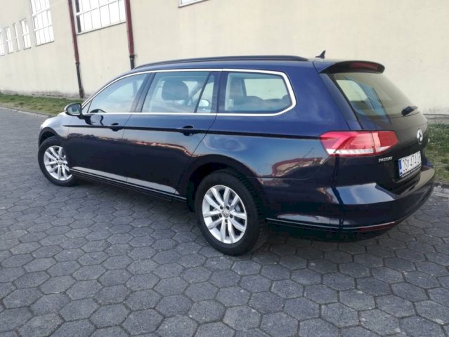 VW Passat Variant 1,6 TDI automatik