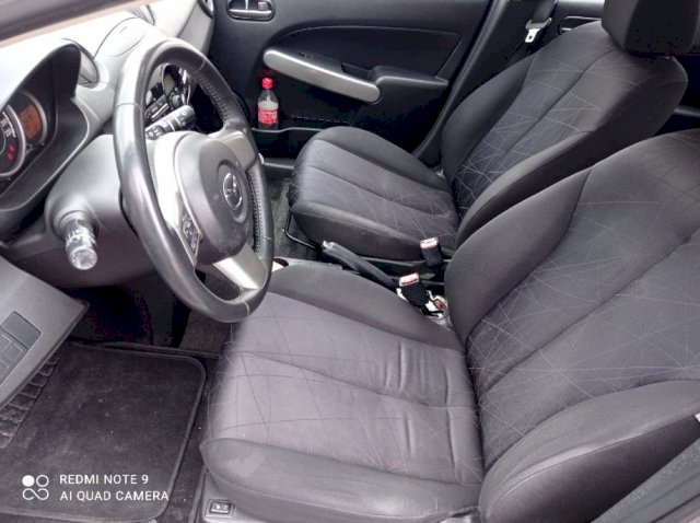 Mazda 2 - 1.6 DIZEL - PRODAJEM ILI MIJENJAM ZA BM