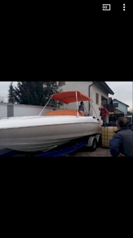 bayliner 2452.7,49 m,uređen,formula, motor mercu