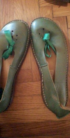 GITA br.39 Nove.Nenosene zenske cipele