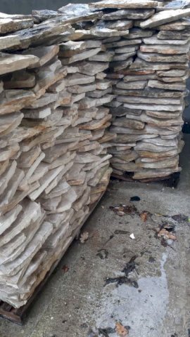 Ciklop benkovački kamen