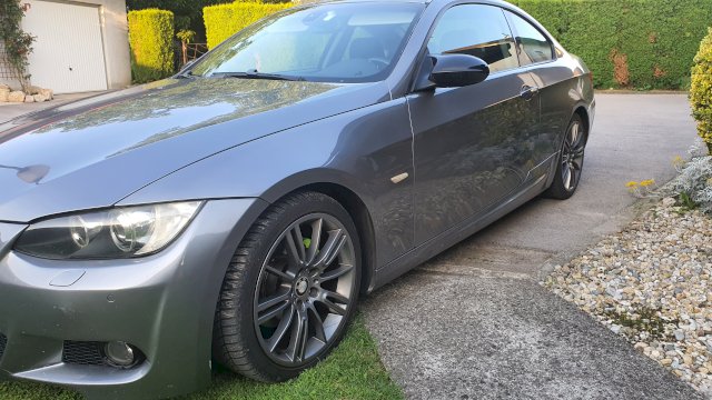 BMW e92 320 d