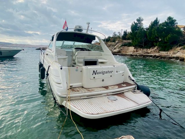 Sea Ray 330 Sundancer