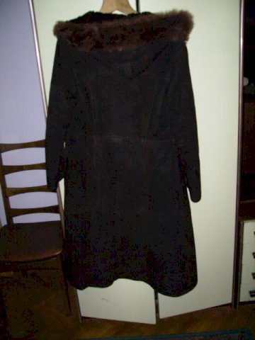 BUNDA ŽENSKA, Medveđe krzno