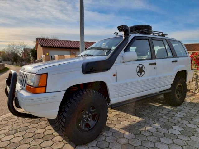 Jeep Grand Cherokee 4.0 L