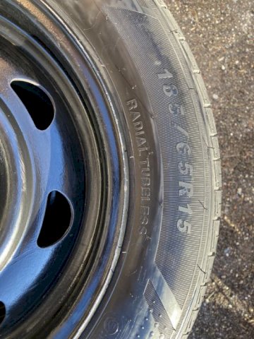 ČELIČNE FELGE I LJETNE GUME NOVO! 15'' rupe 4x108,